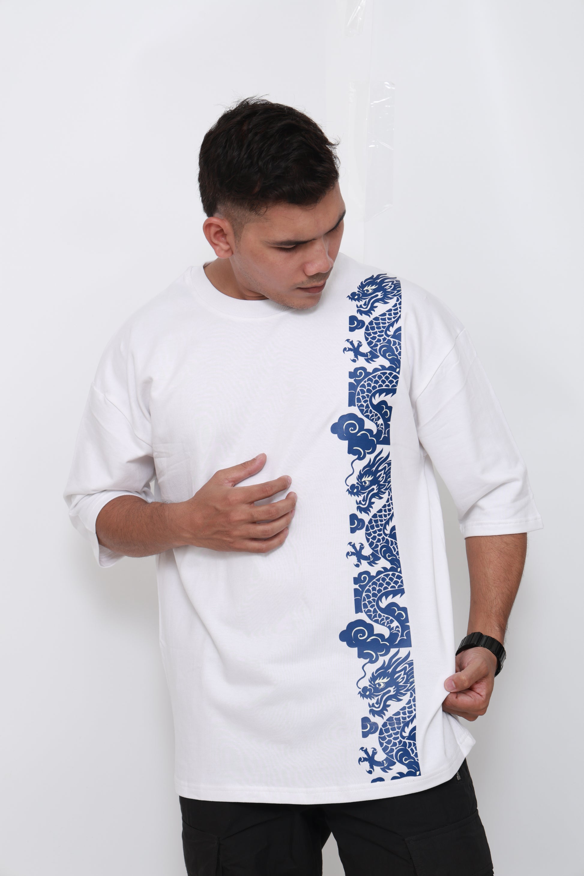 Close-up of Dragon Flow monochrome oversized t-shirt – premium cotton minimal dragon graphic