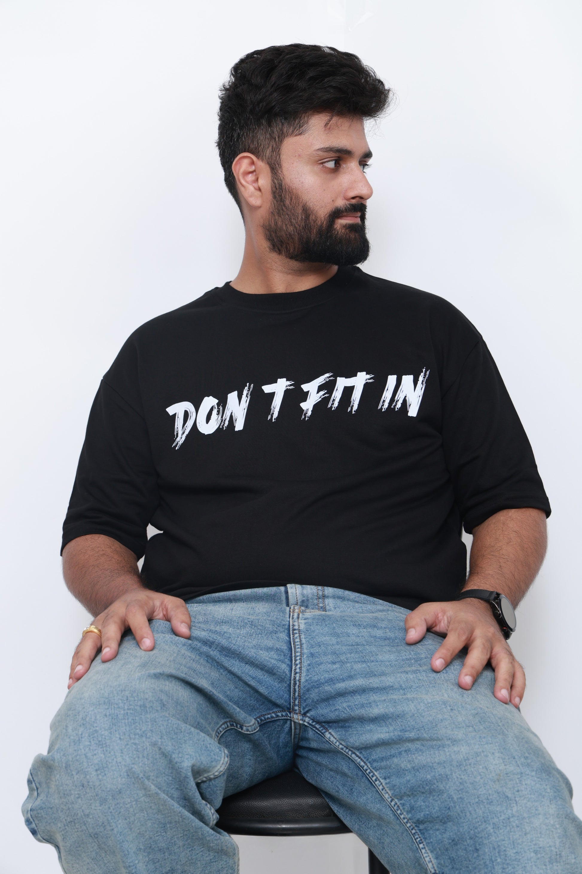 Echoes of Rebellion “Don’t Fit In” oversized T-shirt front view – bold statement streetwear by VildLife