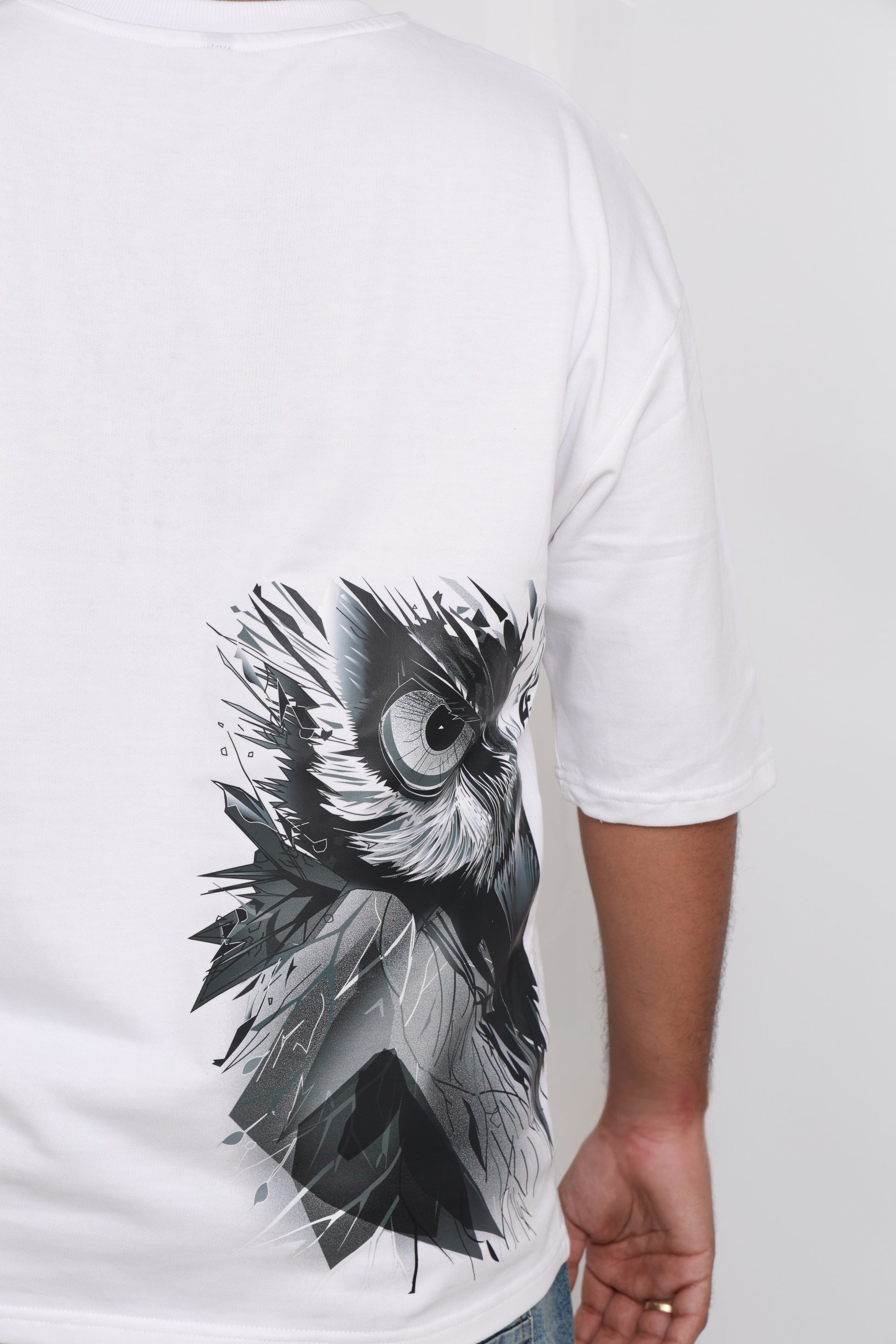 Back design of SILENT. DEADLY. WISE. Arctic Eagle Vision oversized t-shirt – eagle vision graphic urban tee