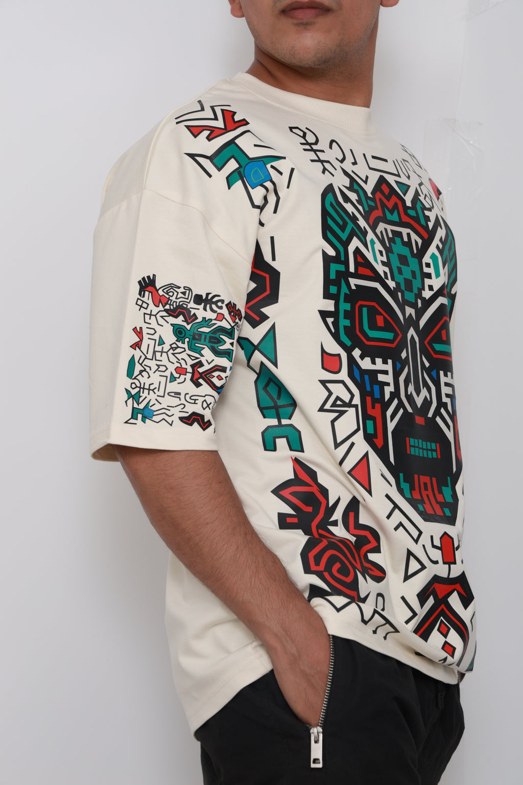 "TOTEM.FURY" The gods had symbols. You wear the storm. Oversized Tshirt